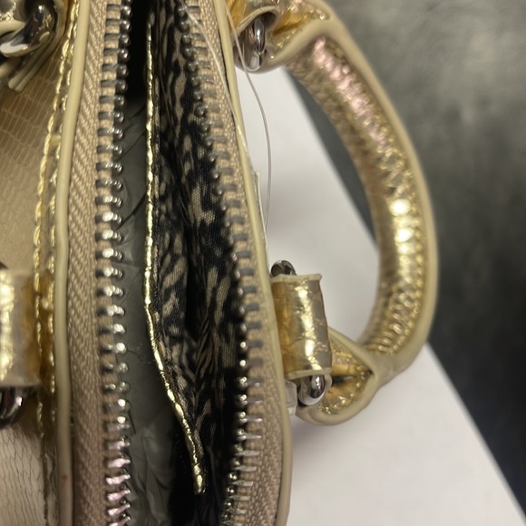 Brand new with tags Woman’s Francesca’s dome metallic mini bag. - Picture 12 of 16